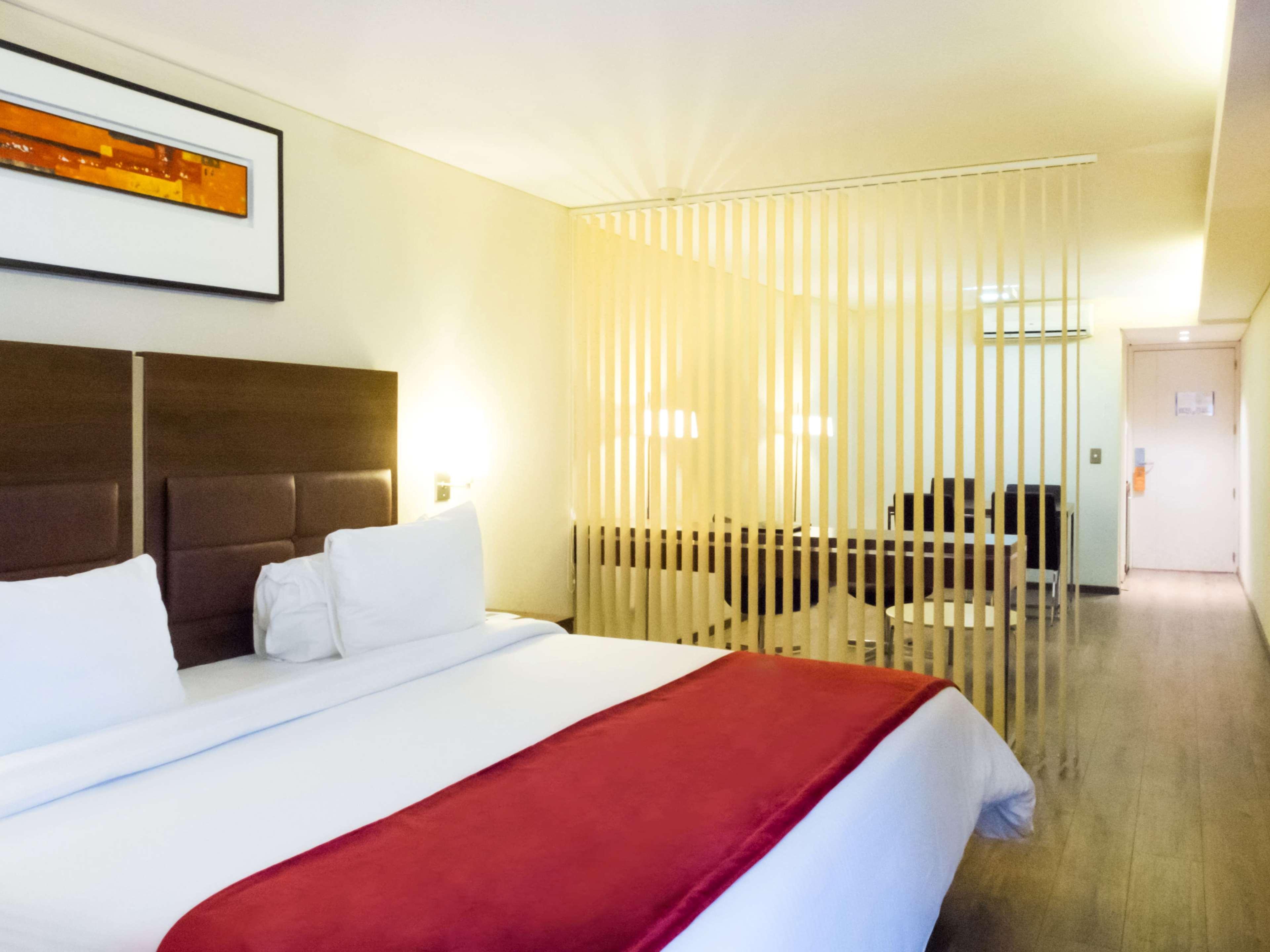 Howard Johnson La Canada Hotel & Suites Córdoba Luaran gambar