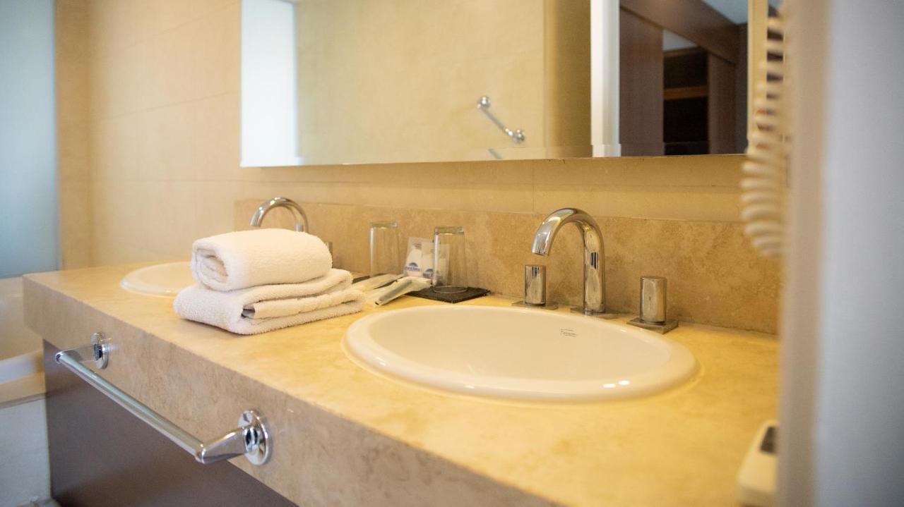 Howard Johnson La Canada Hotel & Suites Córdoba Luaran gambar